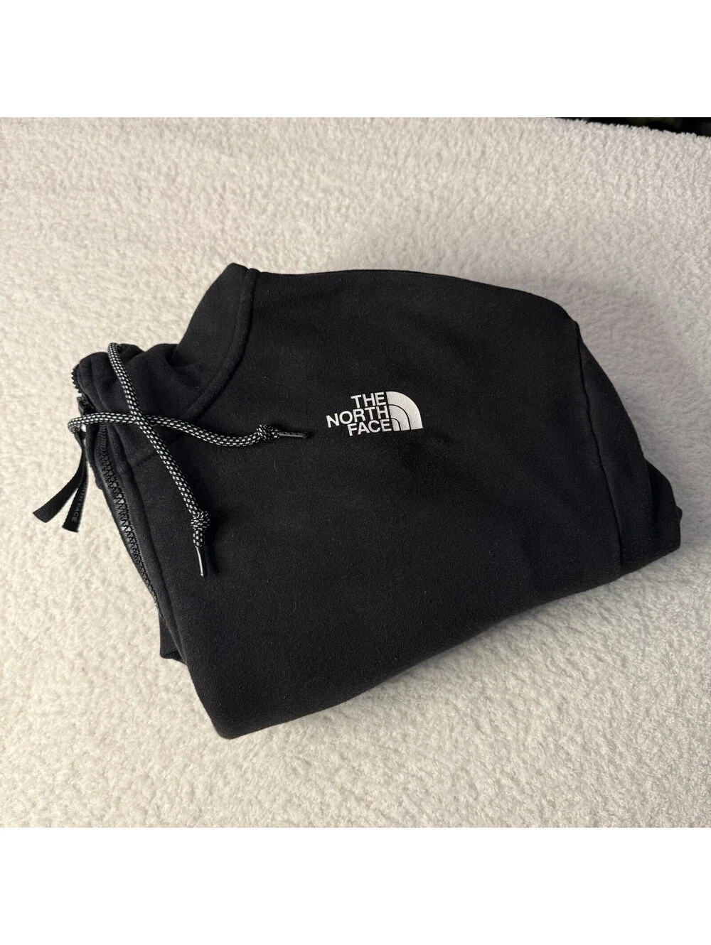 The North Face Men’s Medium Black Full Zip Hooded Jacket Logo Sleeve Fleece